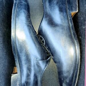 Saks 5th Ave Italian-made Oxford shoes